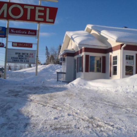 Settler's Inn&Motel Plaster Rock Exterior foto