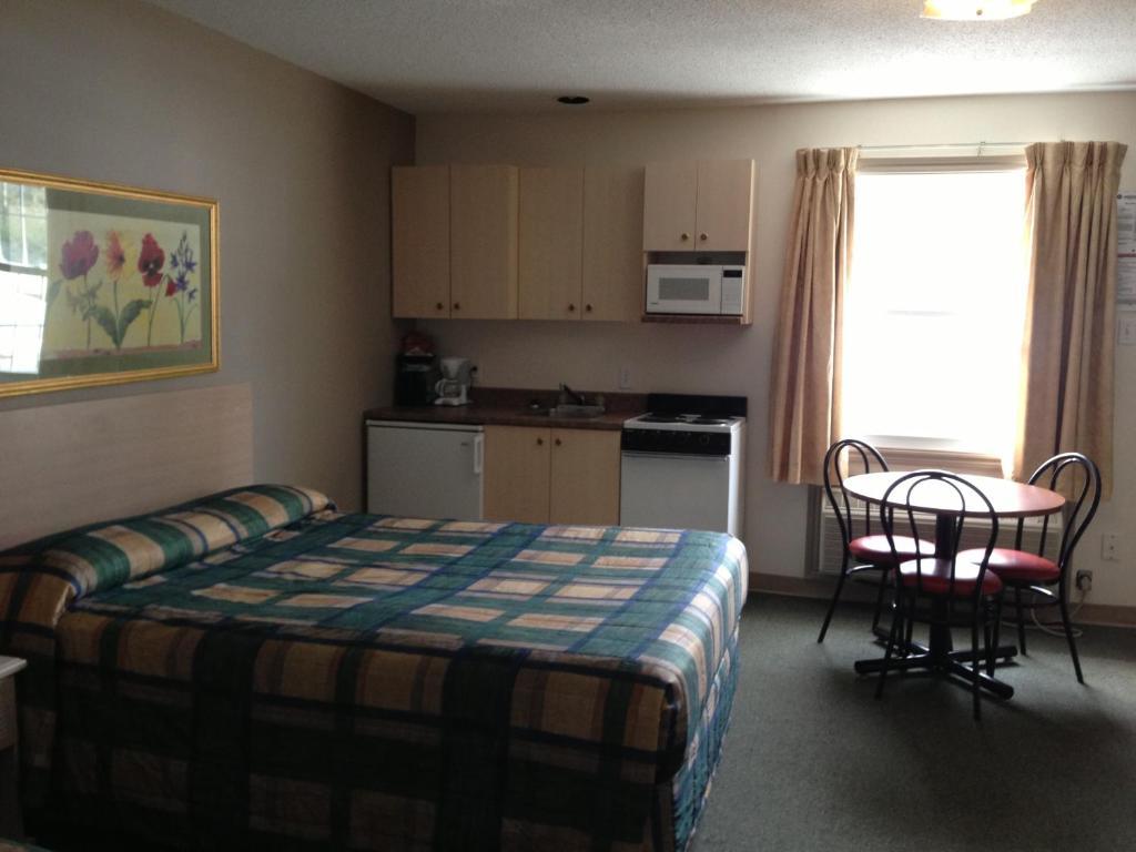 Settler's Inn&Motel Plaster Rock Zimmer foto
